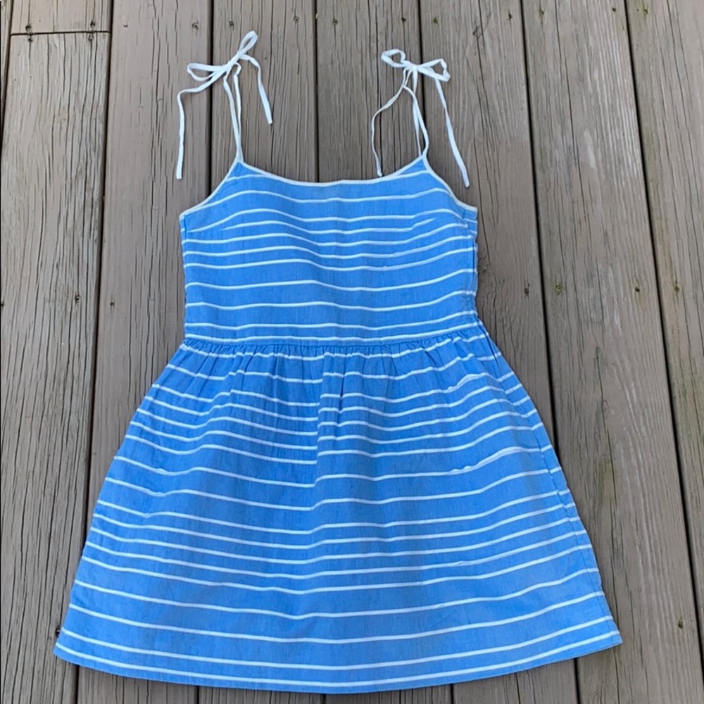 Gap blue and white striped dress size 0